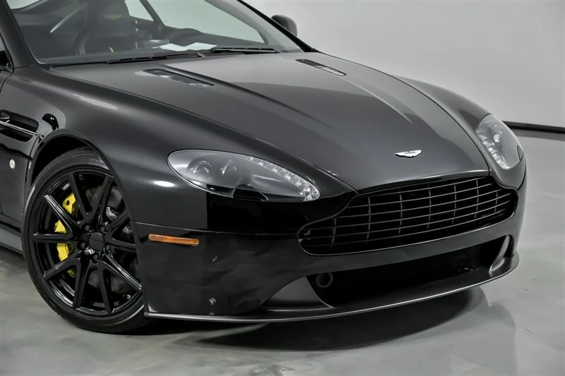 2015 Aston Martin V8 Vantage (2006-2017) - Image 3 of 12