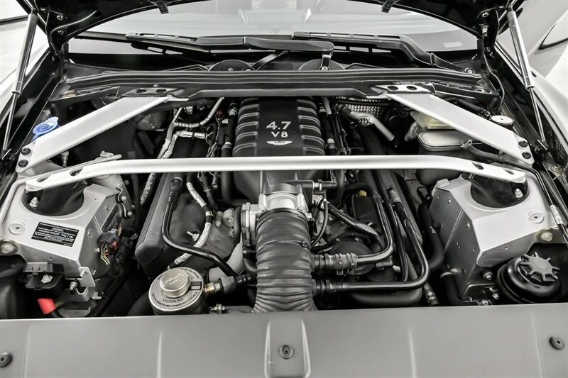 2015 Aston Martin V8 Vantage (2006-2017) - Image 17 of 21