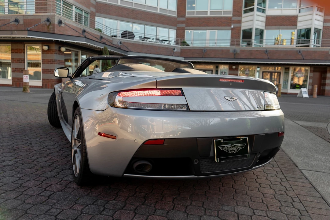 2015 Aston Martin V8 Vantage (2006-2017) - Image 8 of 18