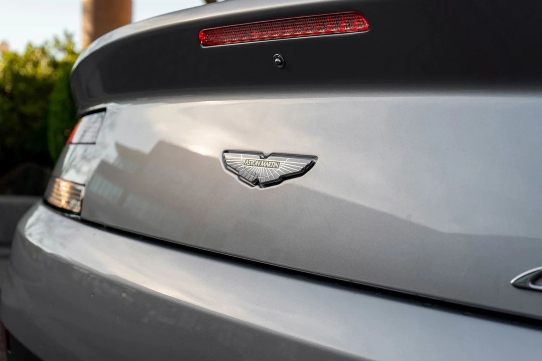 2015 Aston Martin V8 Vantage (2006-2017) - Image 16 of 18