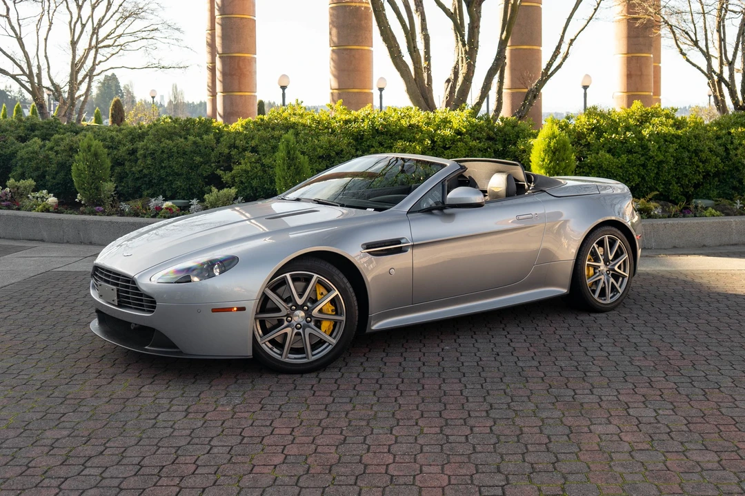 2015 Aston Martin V8 Vantage (2006-2017) - Image 3 of 18