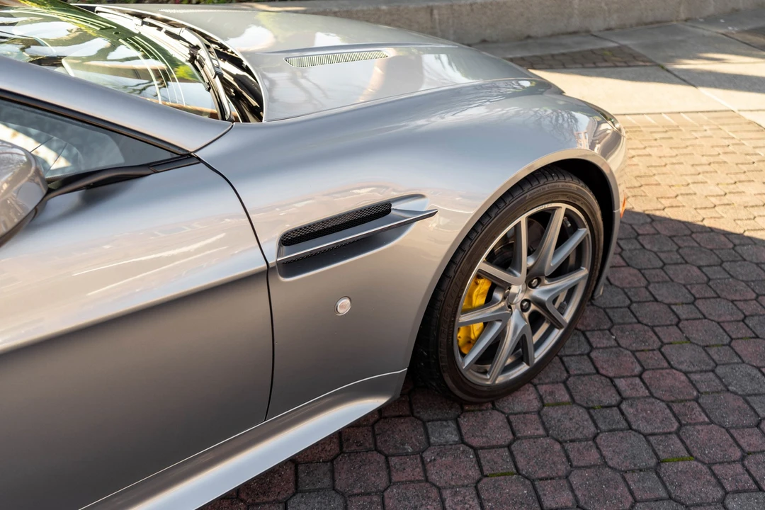 2015 Aston Martin V8 Vantage (2006-2017) - Image 17 of 18