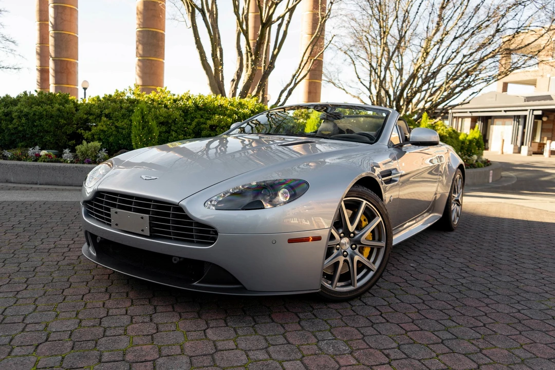 2015 Aston Martin V8 Vantage (2006-2017) - Image 4 of 18