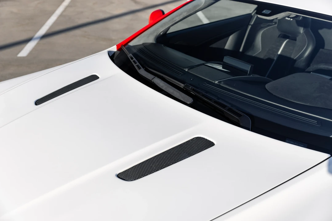 2015 Aston Martin V8 Vantage (2006-2017) - Image 26 of 31