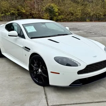 2015 Aston Martin V8 Vantage GT