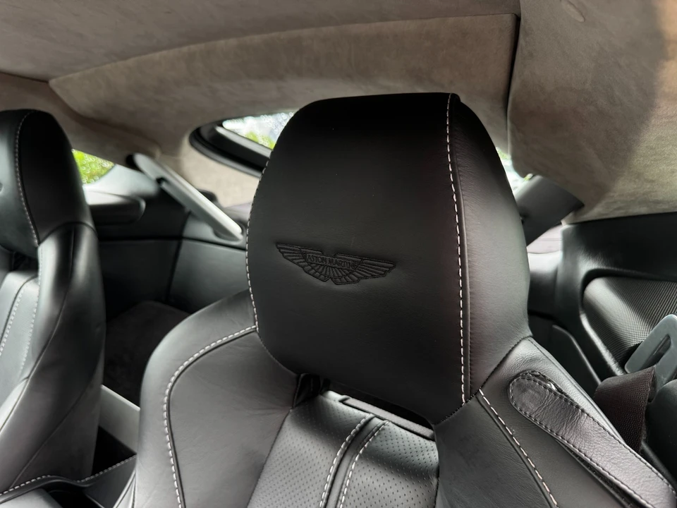 2015 Aston Martin V8 Vantage (2006-2017) - Image 15 of 21