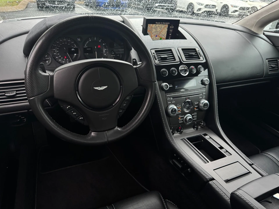 2015 Aston Martin Vantage - Image 12 of 31