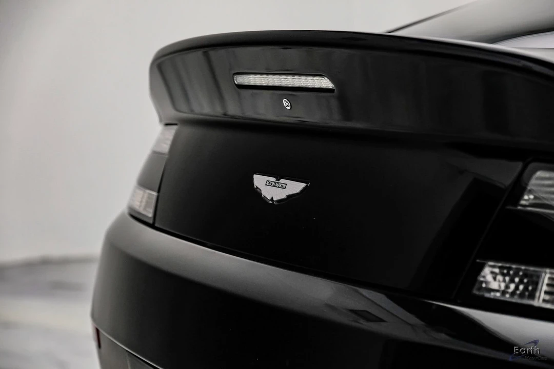 2015 Aston Martin Vantage - Image 18 of 31