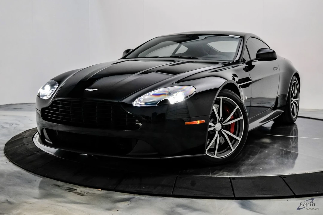 2015 Aston Martin Vantage - Image 5 of 31