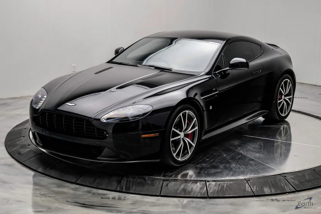 2015 Aston Martin Vantage - Image 7 of 31