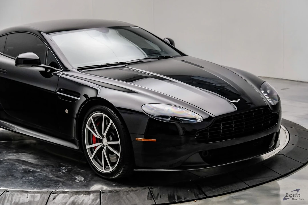 2015 Aston Martin Vantage - Image 31 of 31
