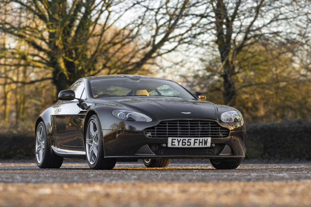 2015 Aston Martin V8 Vantage (2006-2017) - Image 11 of 31