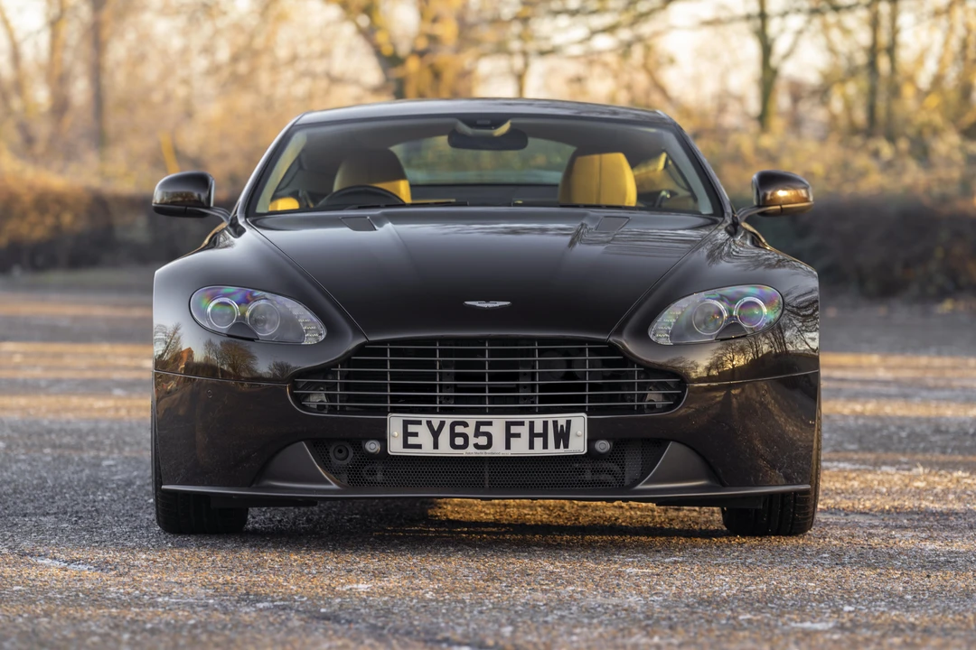 2015 Aston Martin V8 Vantage (2006-2017) - Image 2 of 31