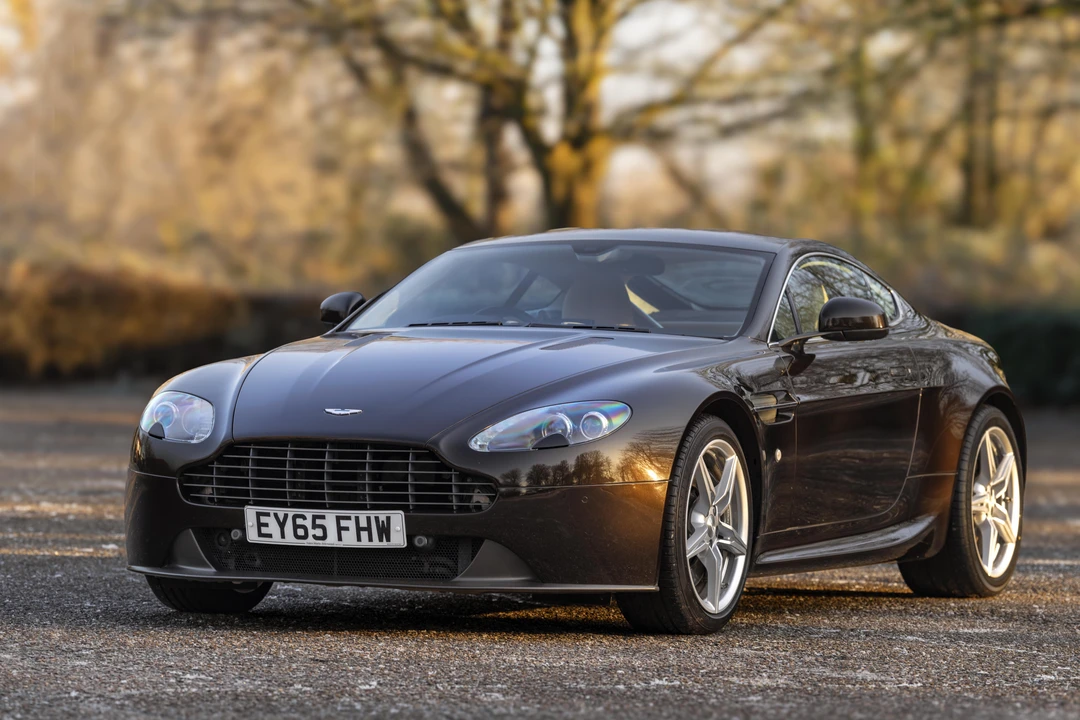 2015 Aston Martin V8 Vantage (2006-2017) - Image 18 of 31