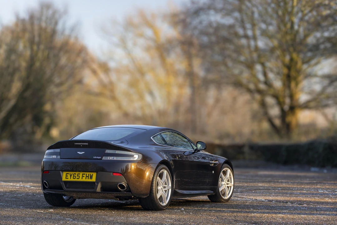 2015 Aston Martin V8 Vantage (2006-2017) - Image 21 of 31