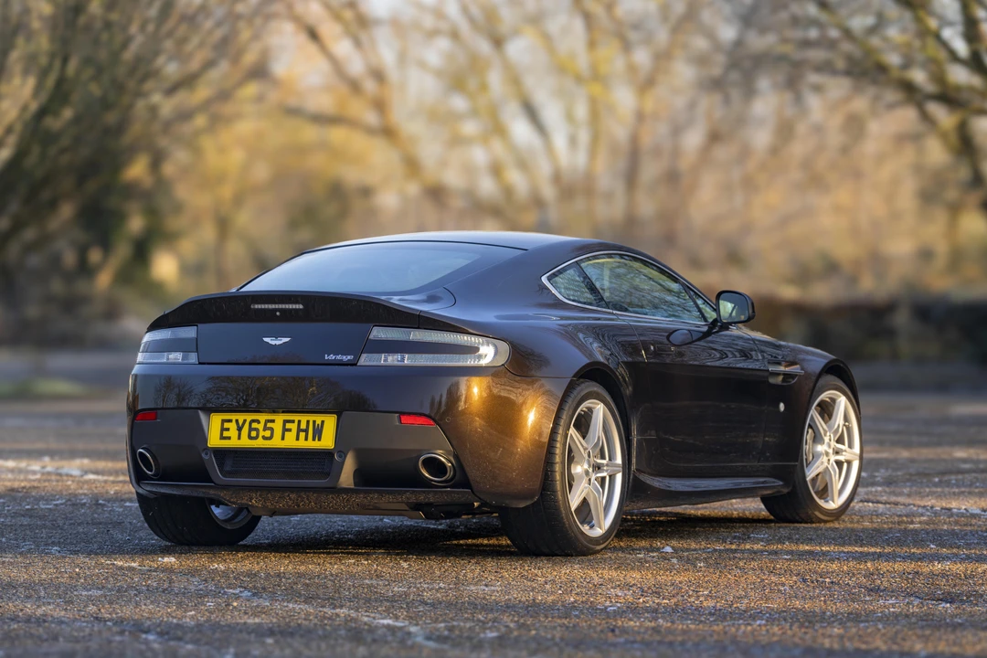 2015 Aston Martin V8 Vantage (2006-2017) - Image 13 of 31