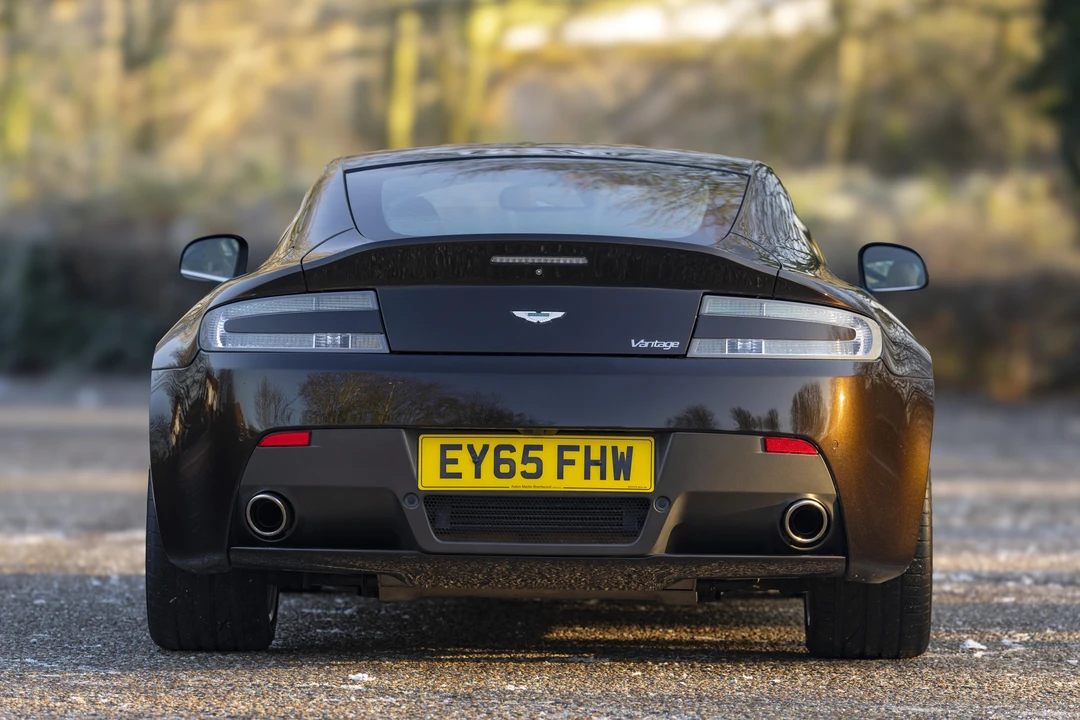 2015 Aston Martin V8 Vantage (2006-2017) - Image 6 of 31