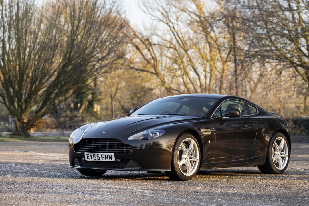 2015 Aston Martin V8 Vantage (2006-2017) - Image 22 of 31