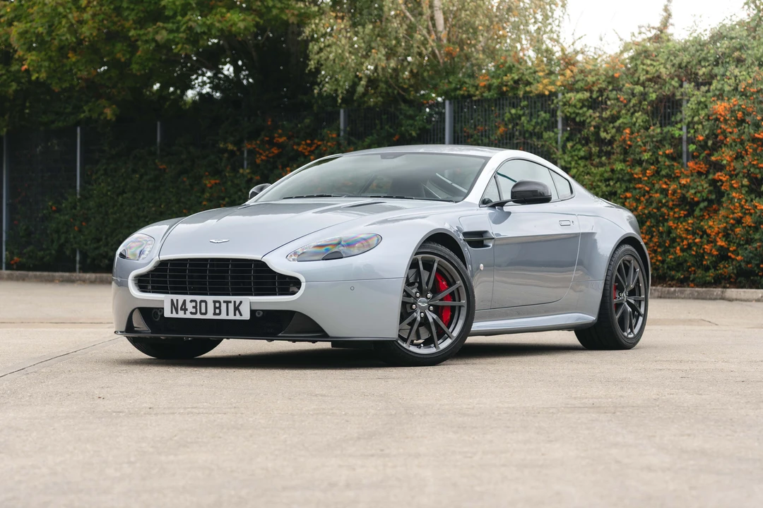 2015 Aston Martin V8 Vantage (2006-2017) - Image 9 of 31