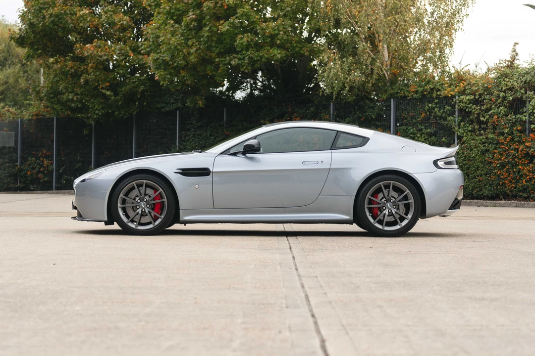 2015 Aston Martin V8 Vantage (2006-2017) - Image 8 of 31