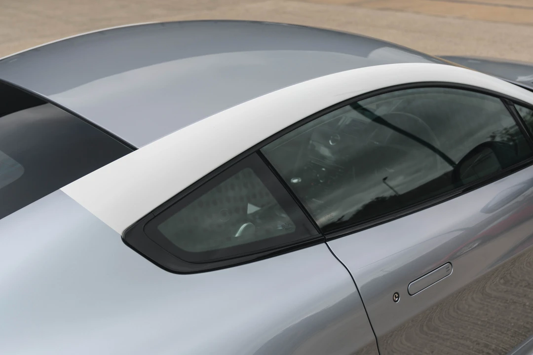 2015 Aston Martin V8 Vantage (2006-2017) - Image 28 of 31