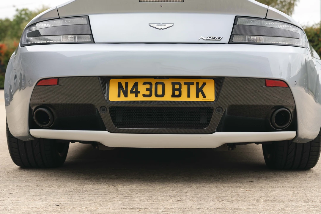 2015 Aston Martin V8 Vantage (2006-2017) - Image 31 of 31