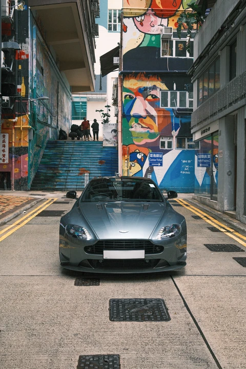 2015 Aston Martin V8 Vantage (2006-2017) - Image 27 of 31