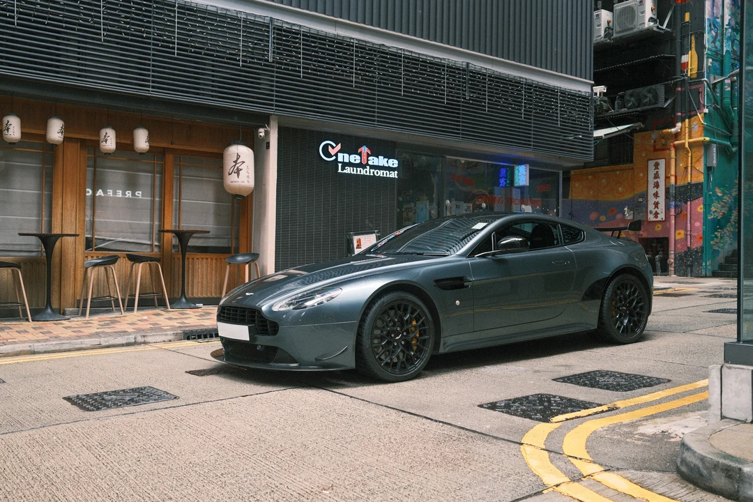 2015 Aston Martin V8 Vantage (2006-2017) - Image 8 of 31
