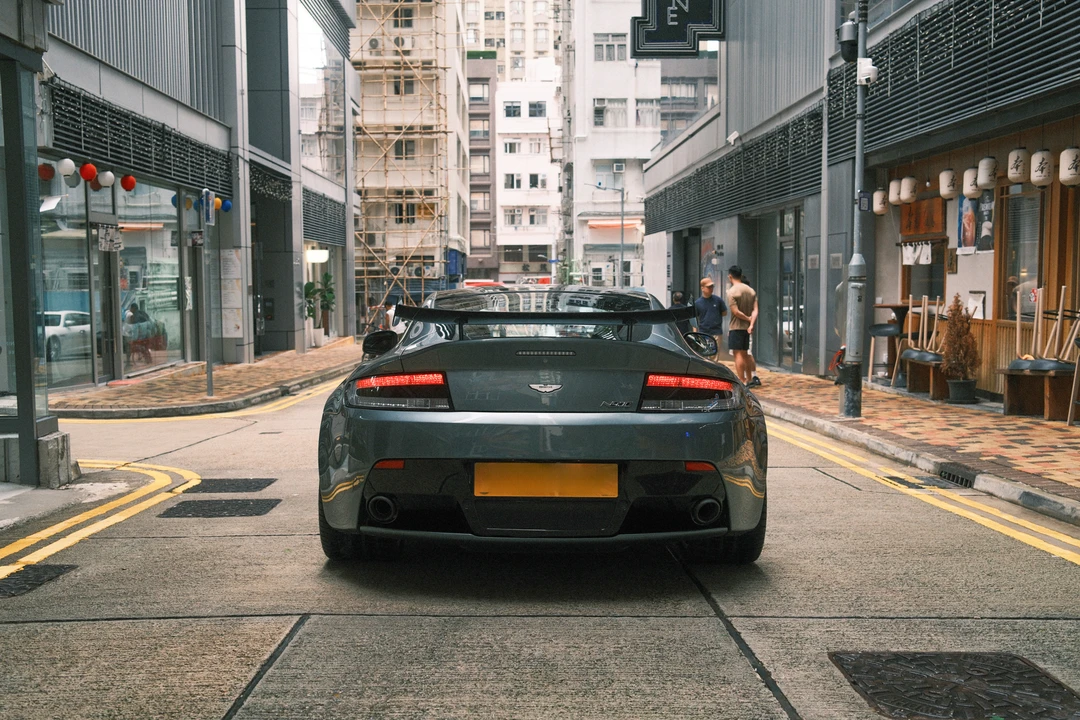 2015 Aston Martin V8 Vantage (2006-2017) - Image 6 of 31