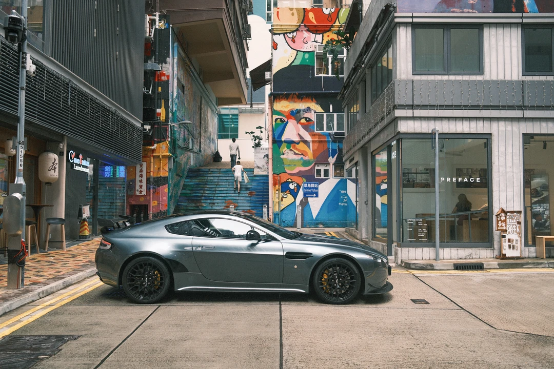 2015 Aston Martin V8 Vantage (2006-2017) - Image 23 of 31