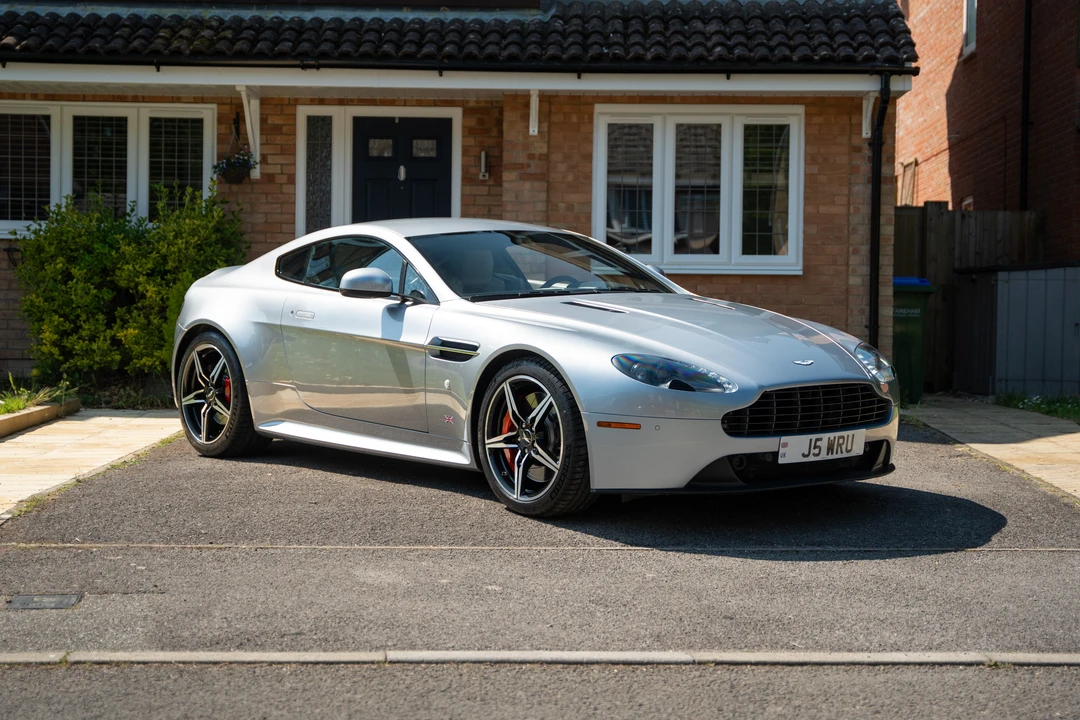 2015 Aston Martin V8 Vantage (2006-2017) - Image 9 of 31