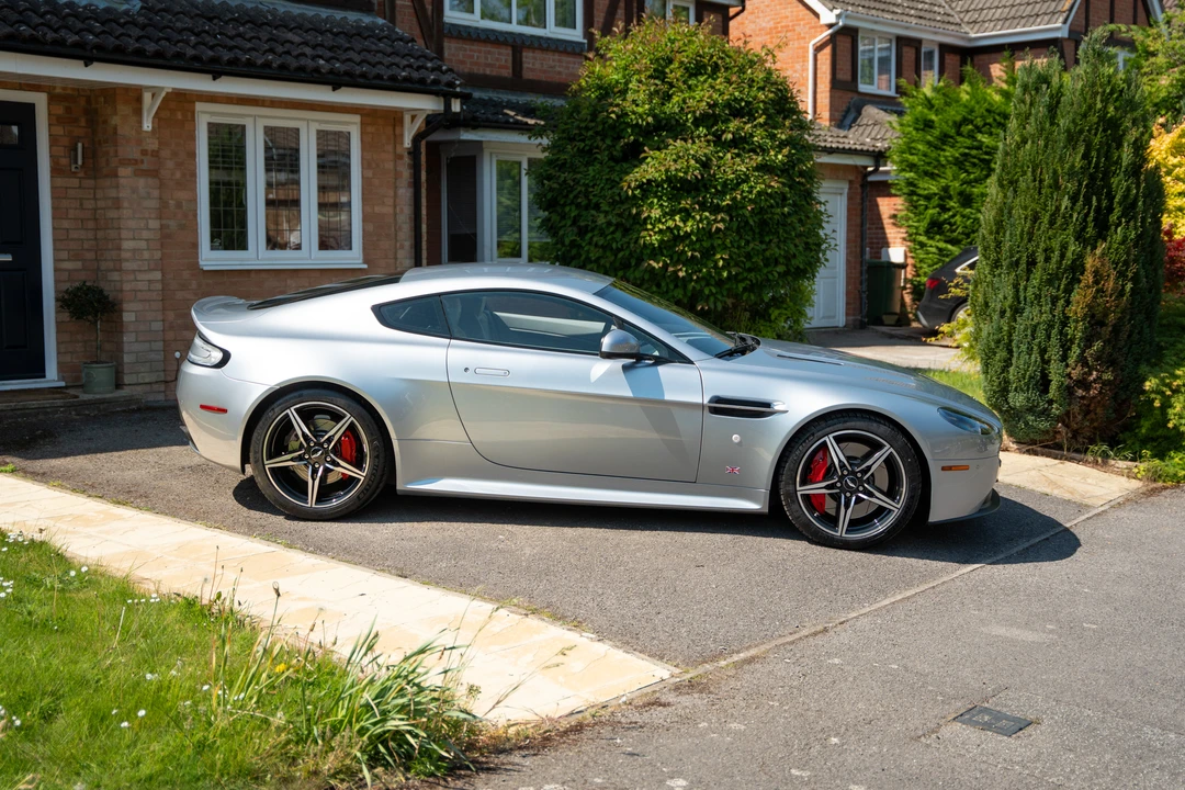 2015 Aston Martin V8 Vantage (2006-2017) - Image 8 of 31