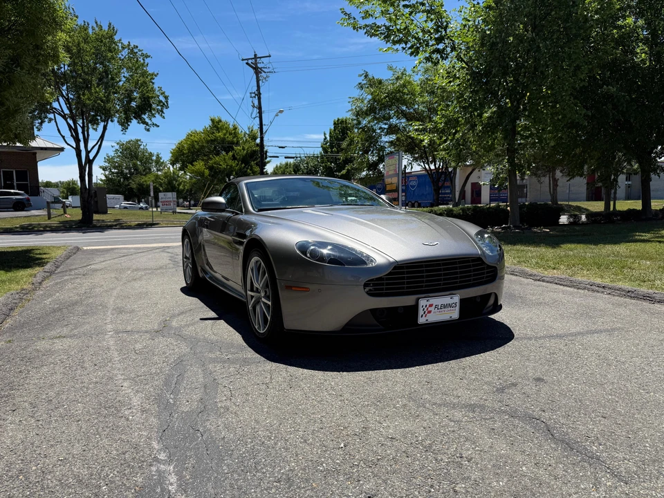 2015 Aston Martin V8 Vantage (2006-2017) - Image 16 of 31