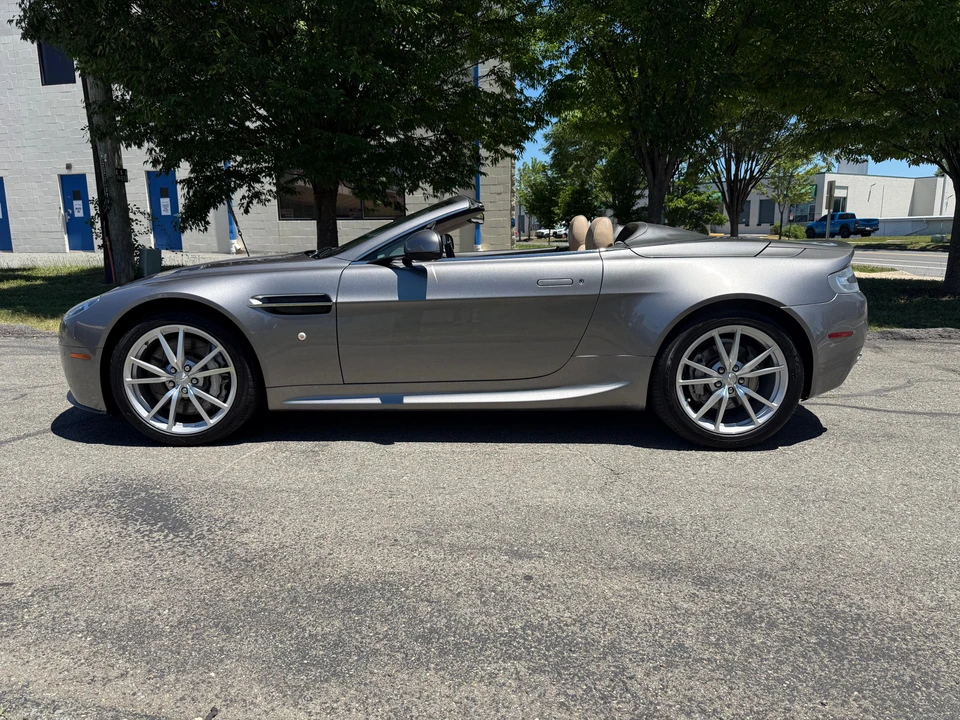 2015 Aston Martin V8 Vantage (2006-2017) - Image 6 of 31