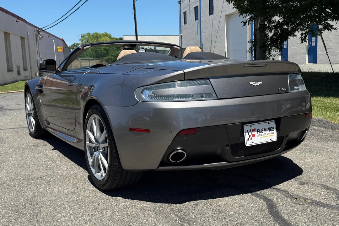 2015 Aston Martin V8 Vantage (2006-2017) - Image 4 of 31