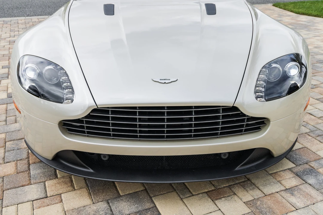 2015 Aston Martin V8 Vantage (2006-2017) - Image 24 of 31