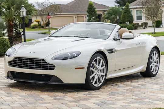 2015 Aston Martin V8 Vantage Roadster