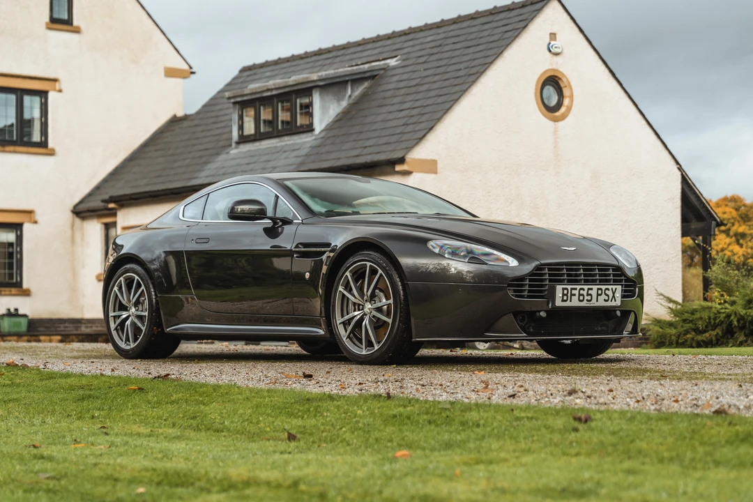 2015 Aston Martin V8 Vantage (2006-2017) - Image 12 of 31