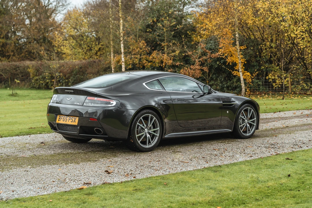 2015 Aston Martin V8 Vantage (2006-2017) - Image 6 of 31