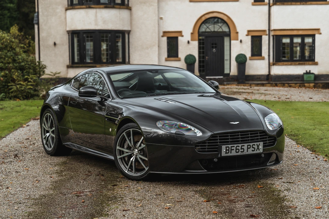 2015 Aston Martin V8 Vantage (2006-2017) - Image 2 of 31