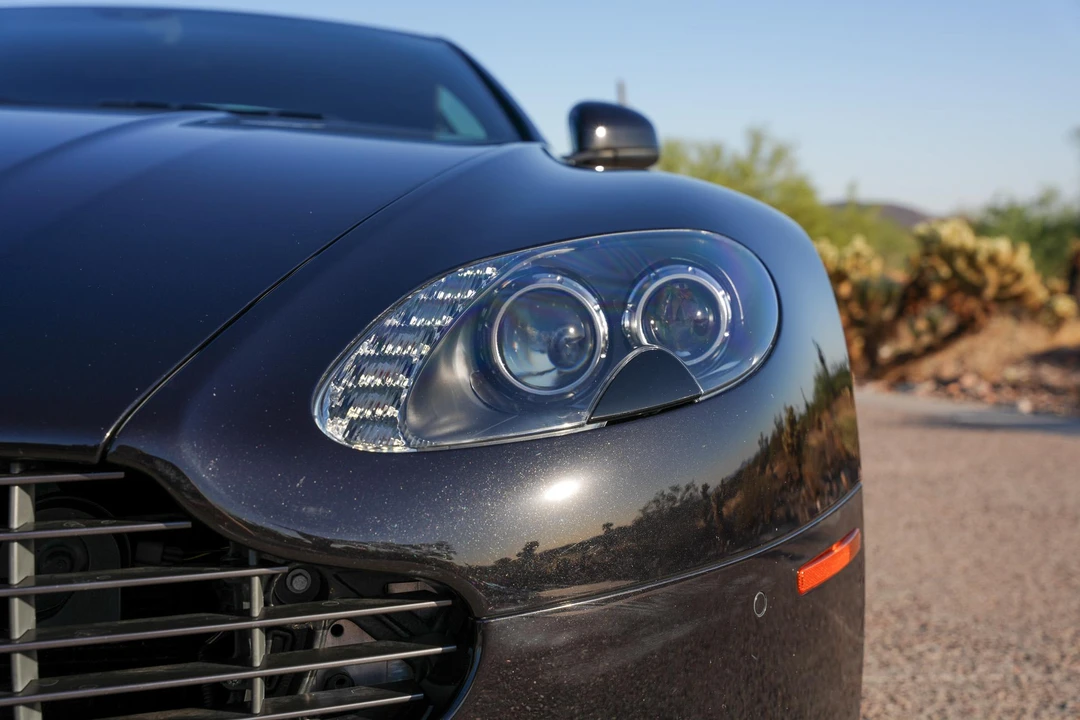 2015 Aston Martin V8 Vantage (2006-2017) - Image 17 of 31