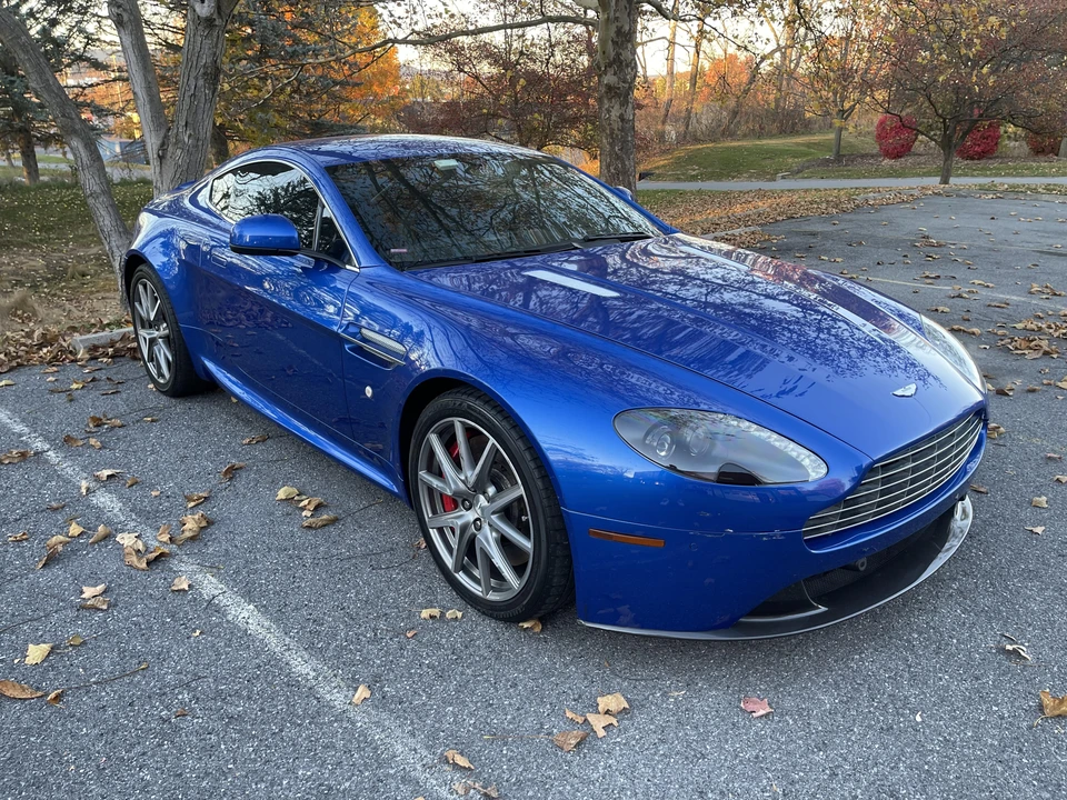 2015 Aston Martin V8 Vantage (2006-2017) - Image 19 of 31