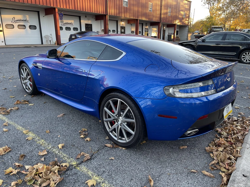 2015 Aston Martin V8 Vantage (2006-2017) - Image 10 of 31
