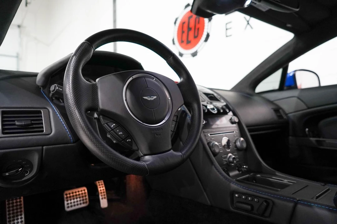 2015 Aston Martin V8 Vantage (2006-2017) - Image 10 of 21