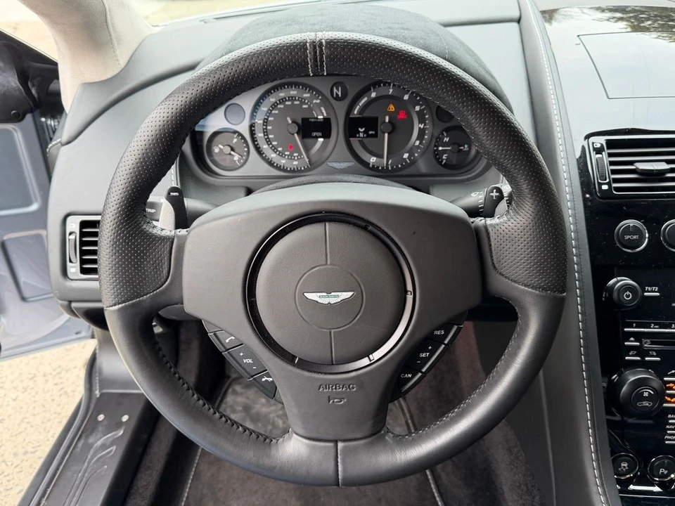 2015 Aston Martin V8 Vantage (2006-2017) - Image 16 of 21