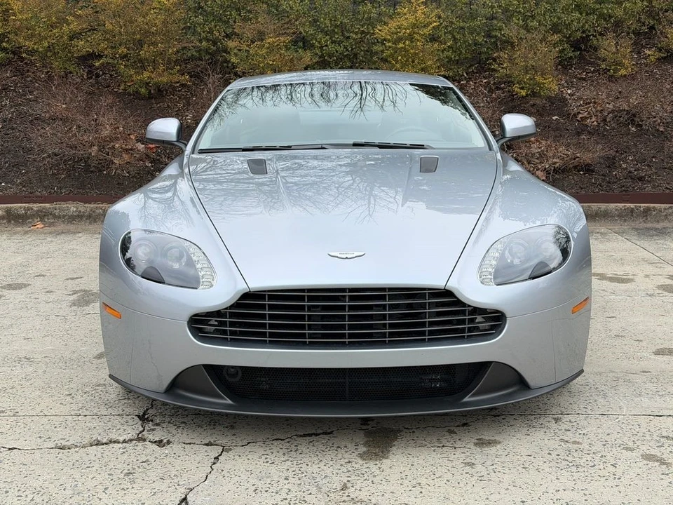 2015 Aston Martin V8 Vantage (2006-2017) - Image 13 of 21