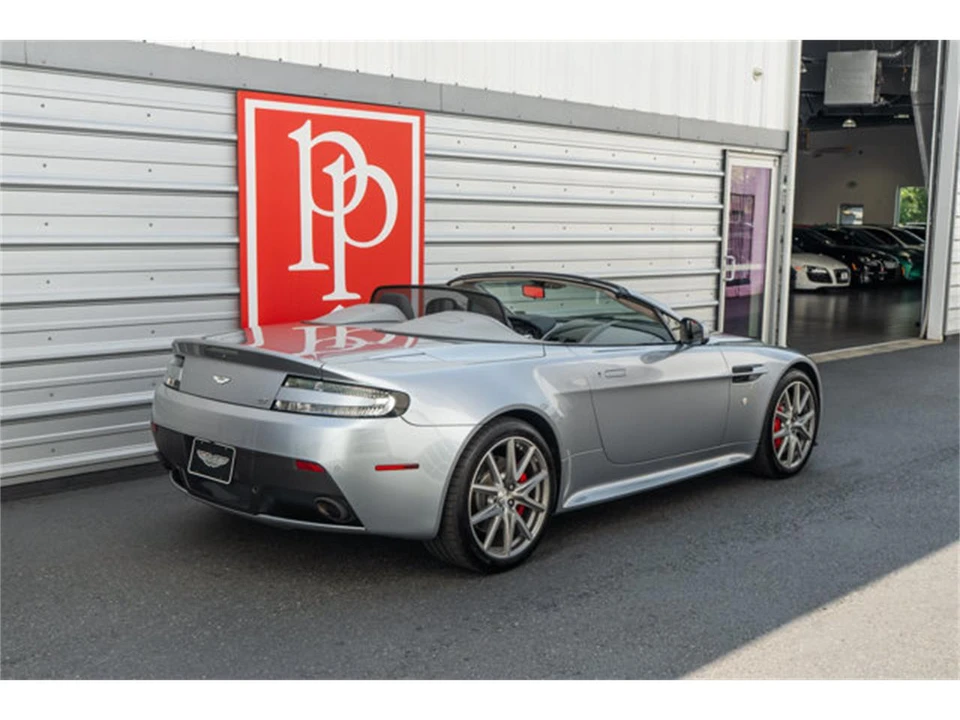 2015 Aston Martin V8 Vantage (2006-2017) - Image 7 of 12