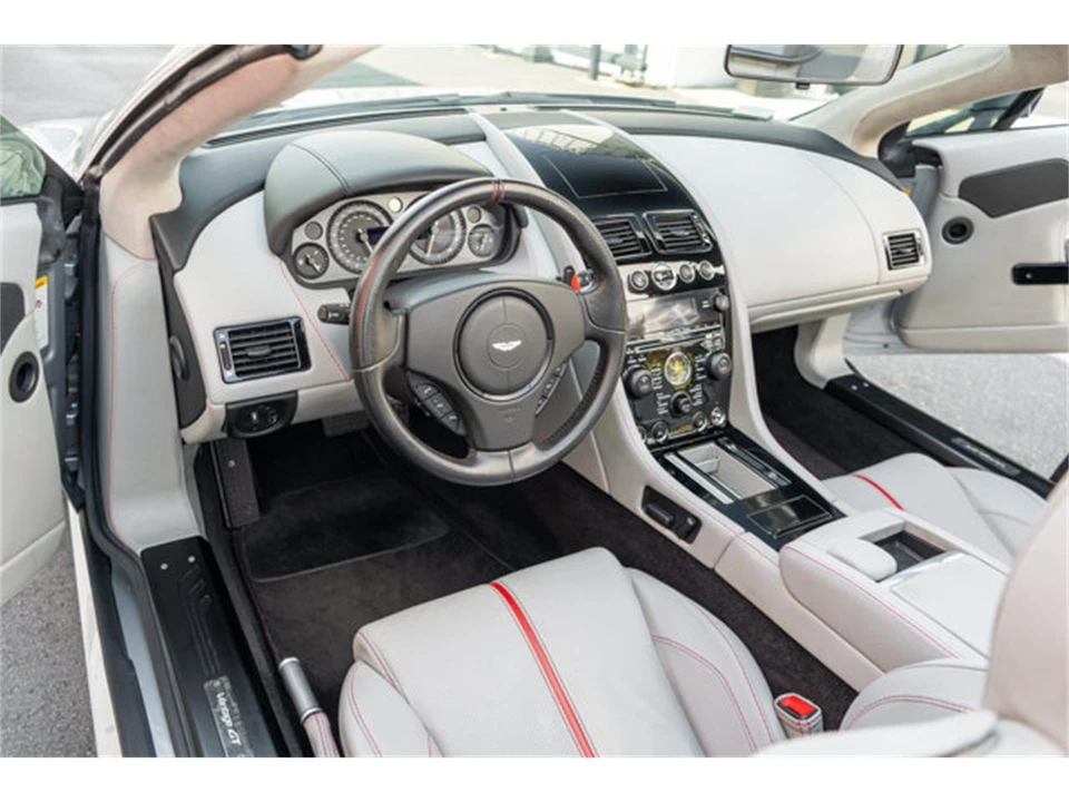 2015 Aston Martin V8 Vantage (2006-2017) - Image 3 of 12
