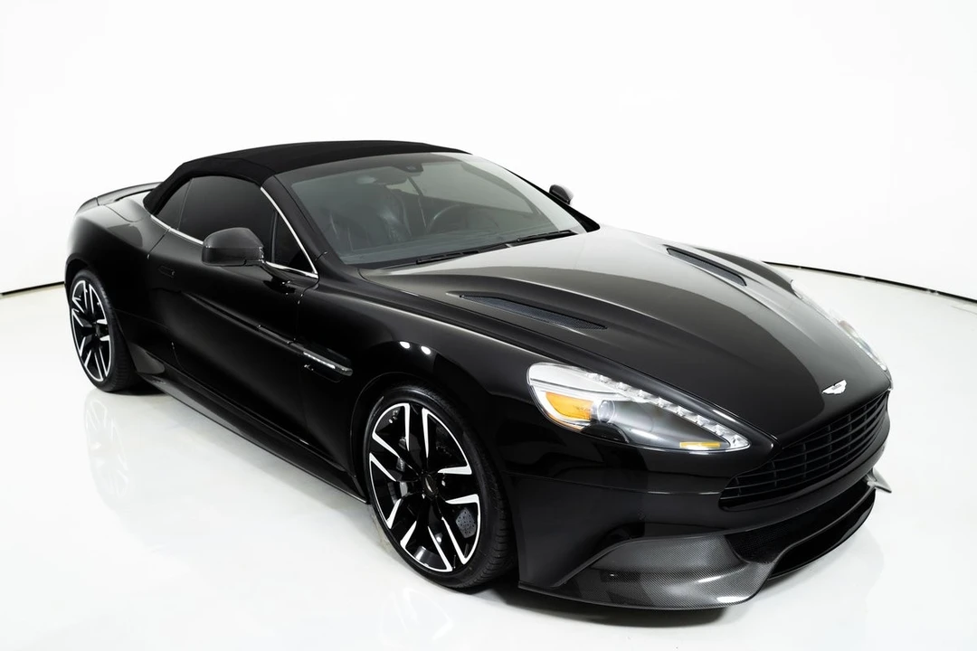 2015 Aston Martin Vanquish 2nd Gen - Image 24 of 31
