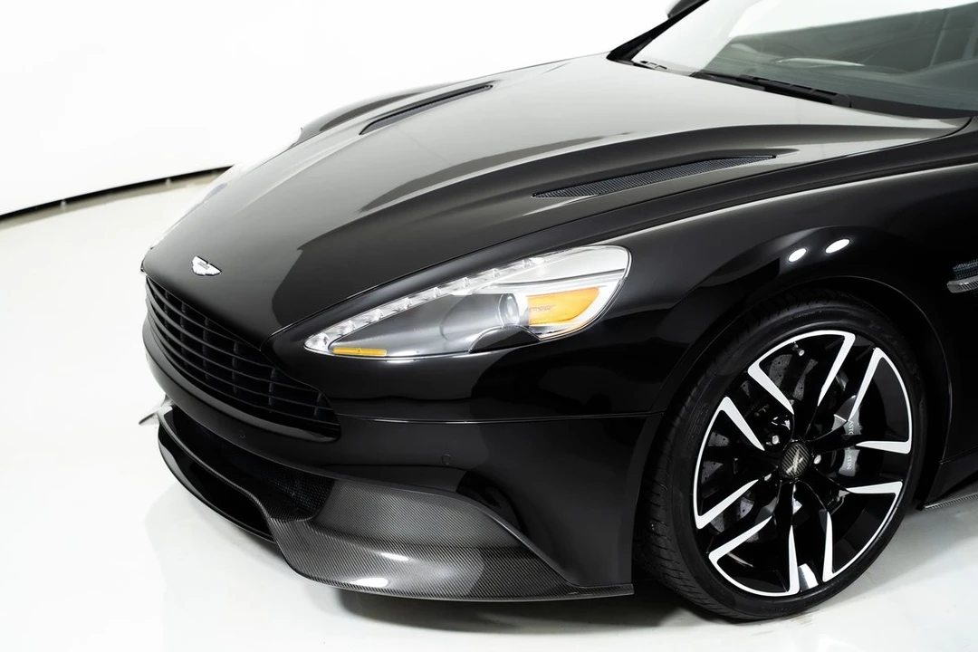 2015 Aston Martin Vanquish - Image 7 of 31